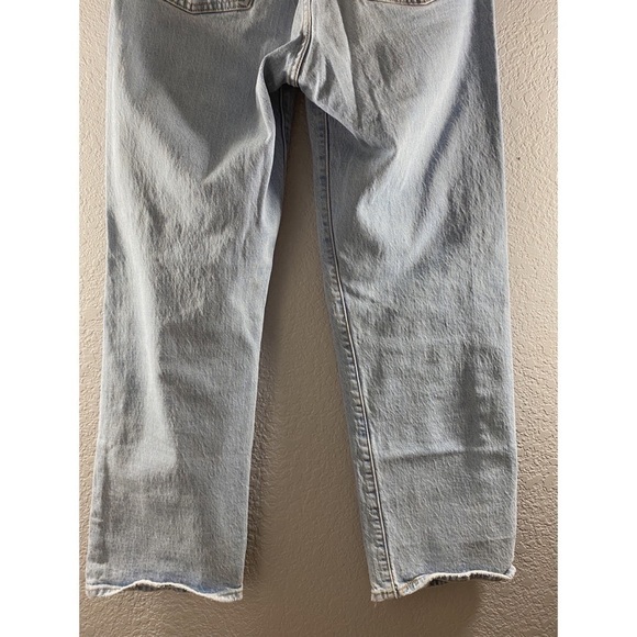 Levi’s Ribcage Straight Light Wash High Waisted Tango Fade Jeans - Picture 15 of 16